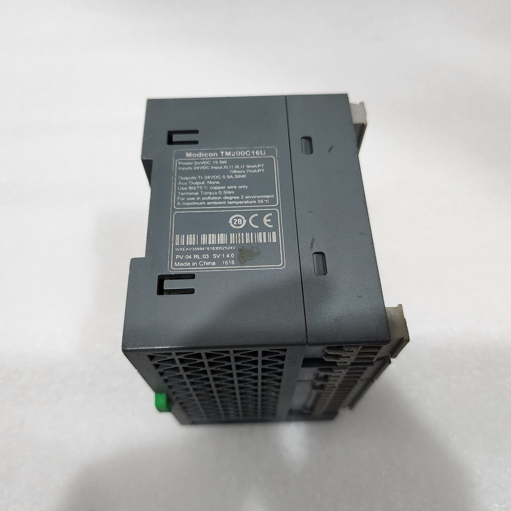 TM200C16U M200 CONTROLLER 16 I/O TRANSISTOR SINK 24VDC