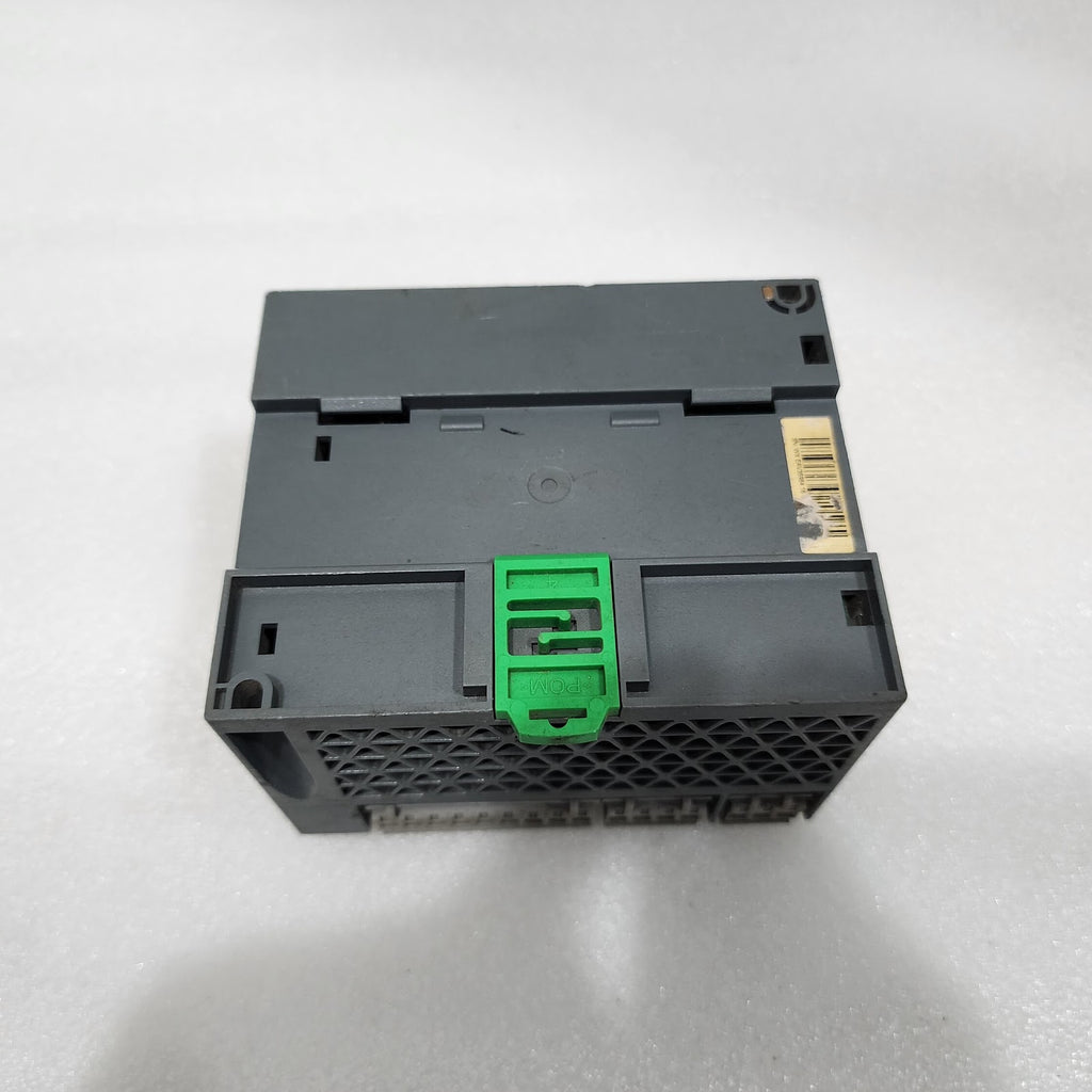TM200C16U M200 CONTROLLER 16 I/O TRANSISTOR SINK 24VDC