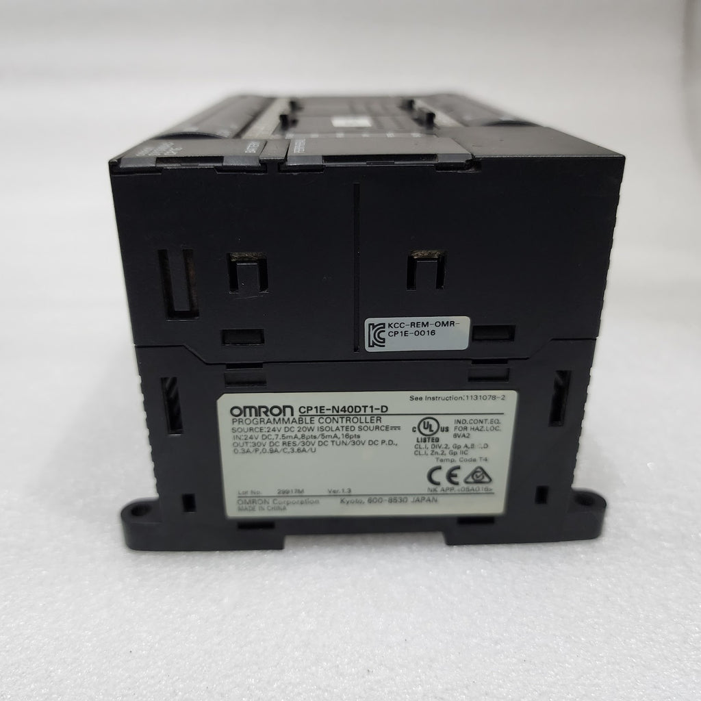 OMRON CP1E-N40DT1-D PROGRAMMABLE CONTROLLER 24VDC