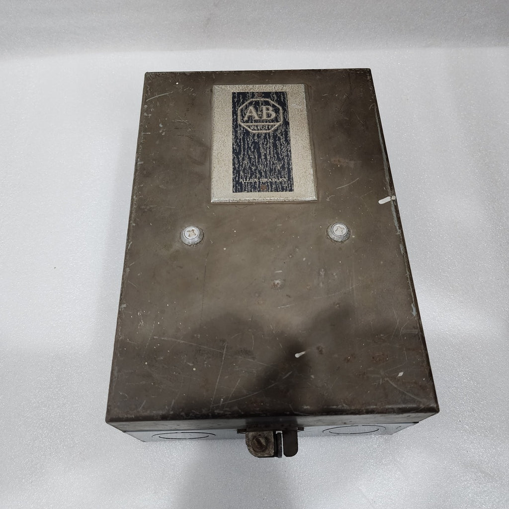 ALLEN BRADLEY CAT 709-CAB SER P MOTOR STARTER 40006-047-03 440-480V