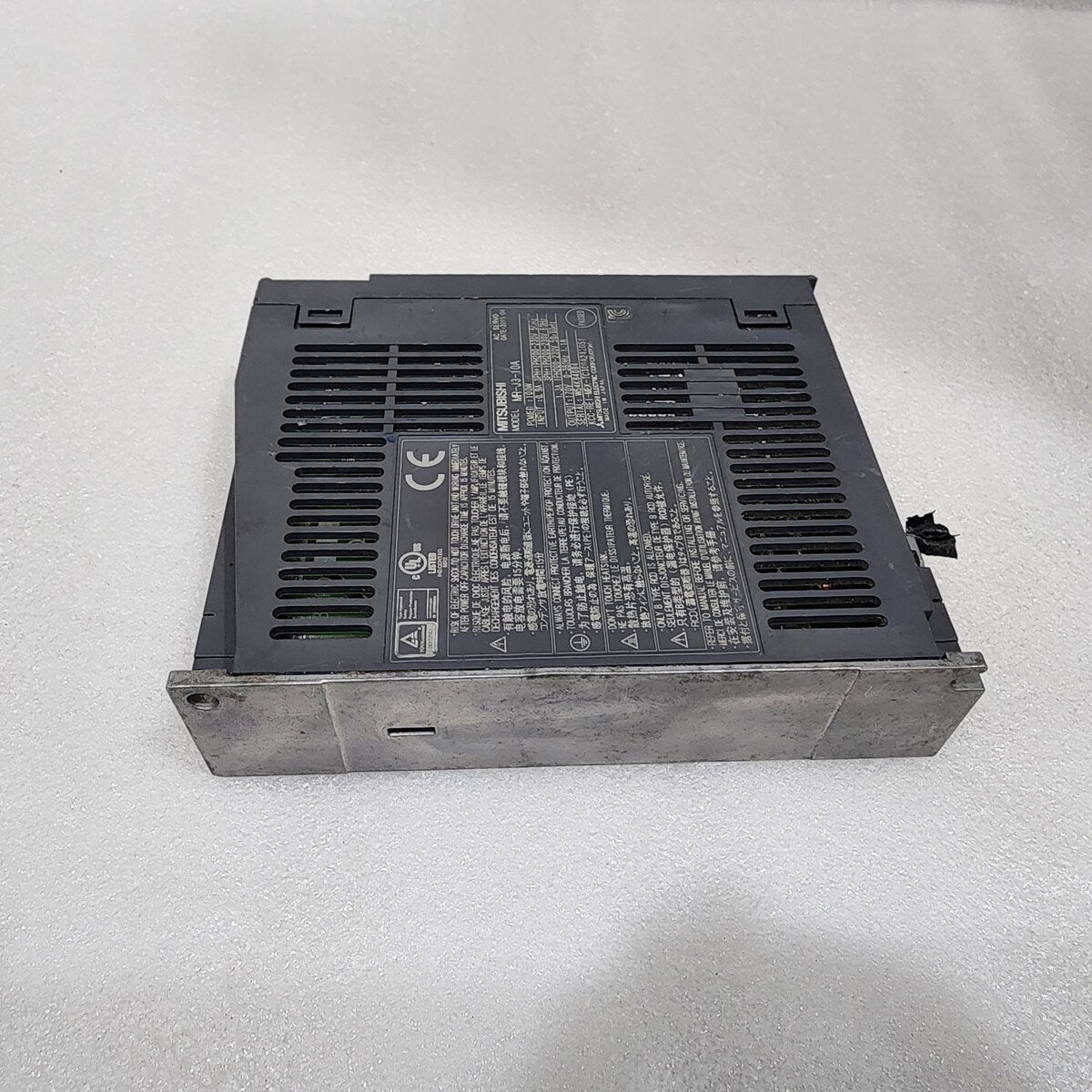 MITSUBISHI MR-J3-10A AC SERVO DRIVE
