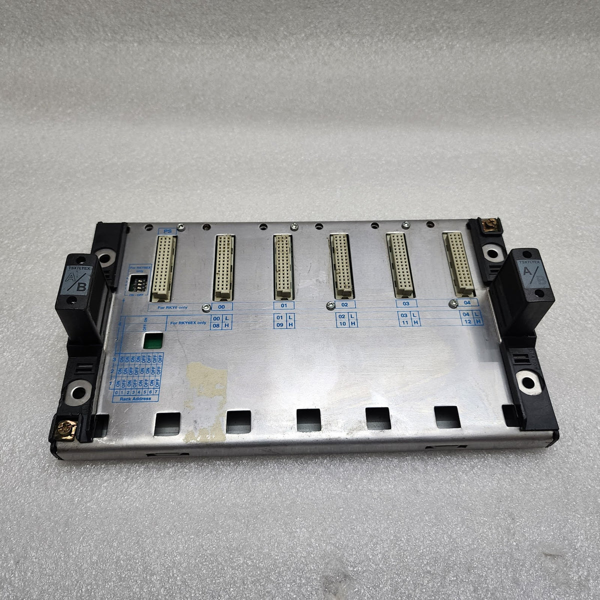 TSXRKY6EX 6 SLOT EXT RACK
