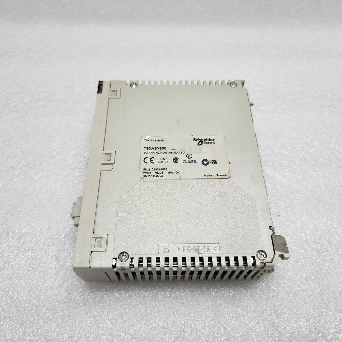 TSXASY800 8Q ANA.HL.NON ANALOG OUTPUT MODULE
