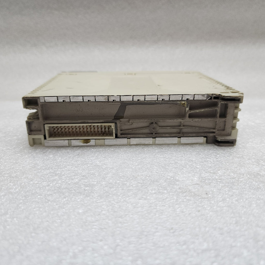 TSX DEY64D2K DISCRETE INPUT MODULE