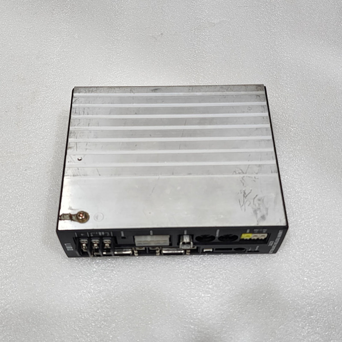 LIMO CONTROLLER EZMC12 I-C LINEAR MOTION CONTROLLER ORIENTAL MOTOR 200-230V