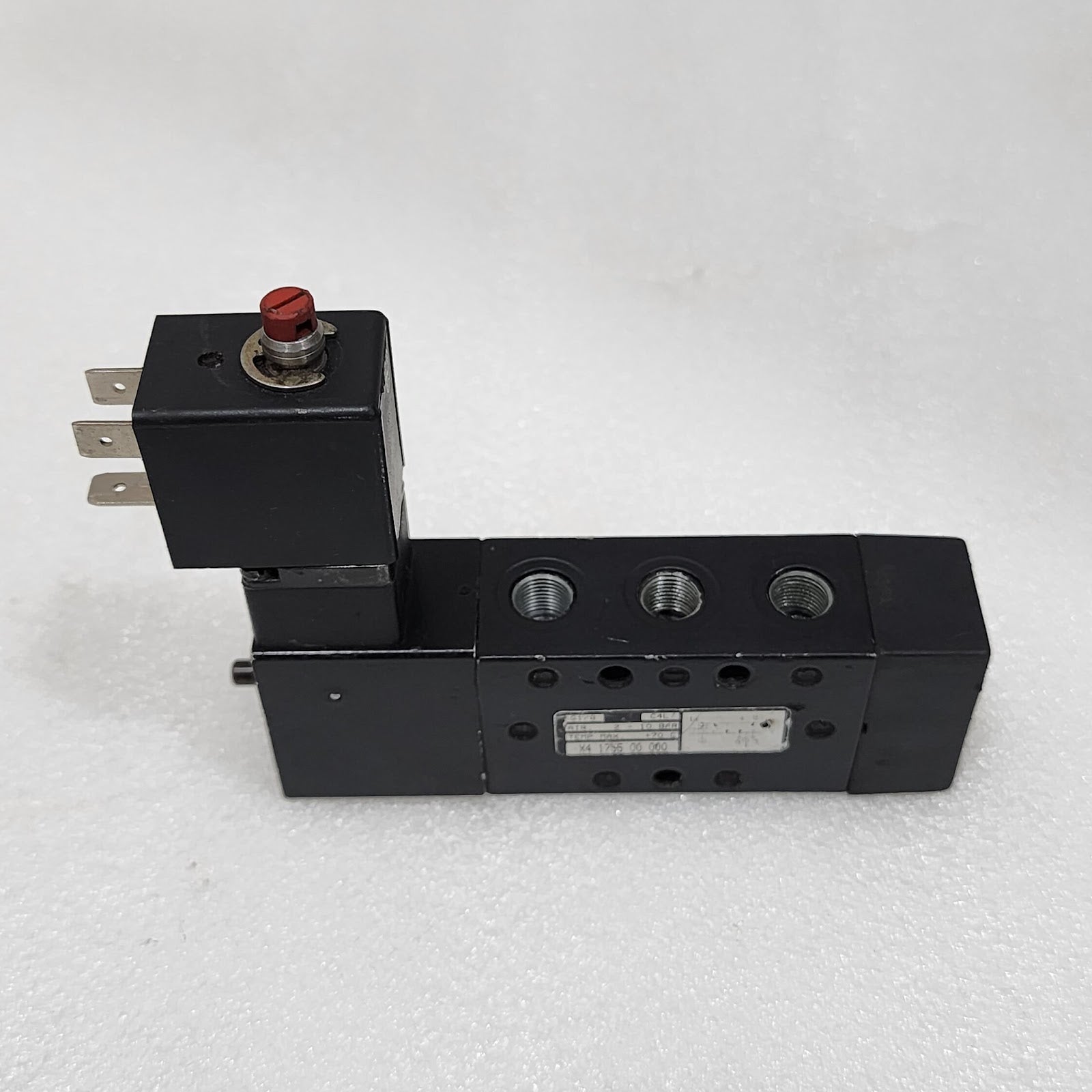 X4 1755 00 000 PNEUMATIC VALVE 2-10 BAR