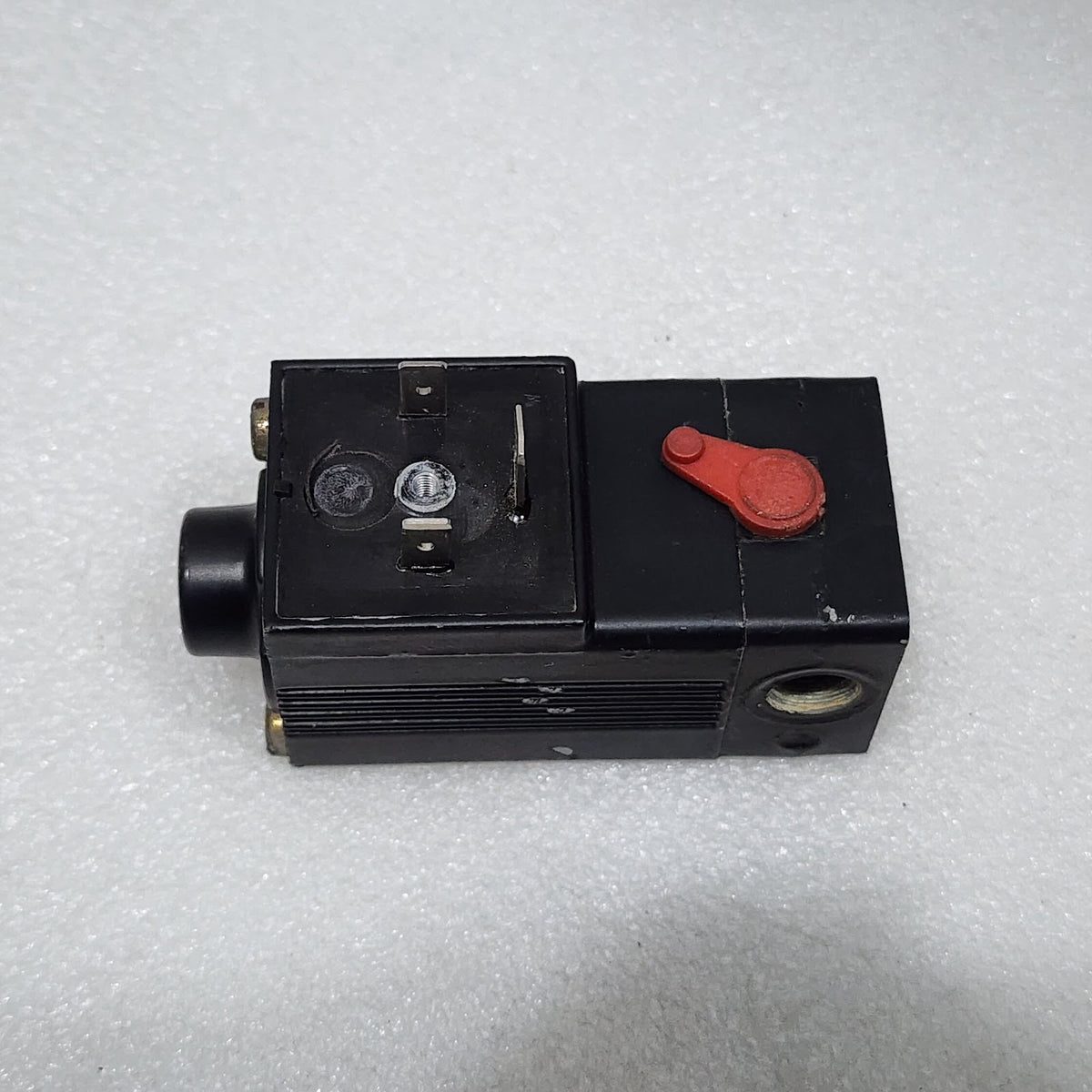 MARTONAIR M/7300/M SOLENOID VALVE 24V