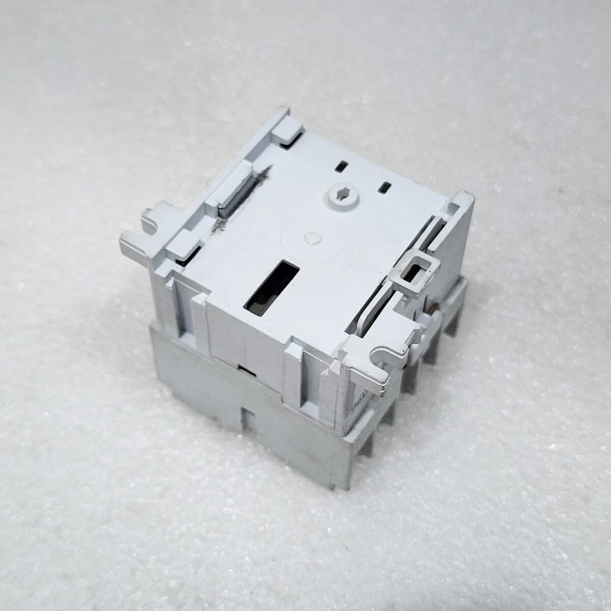 SPRECHER + SCHUH CS4-40E CONTROL RELAY COIL VOLTAGE 220-240V