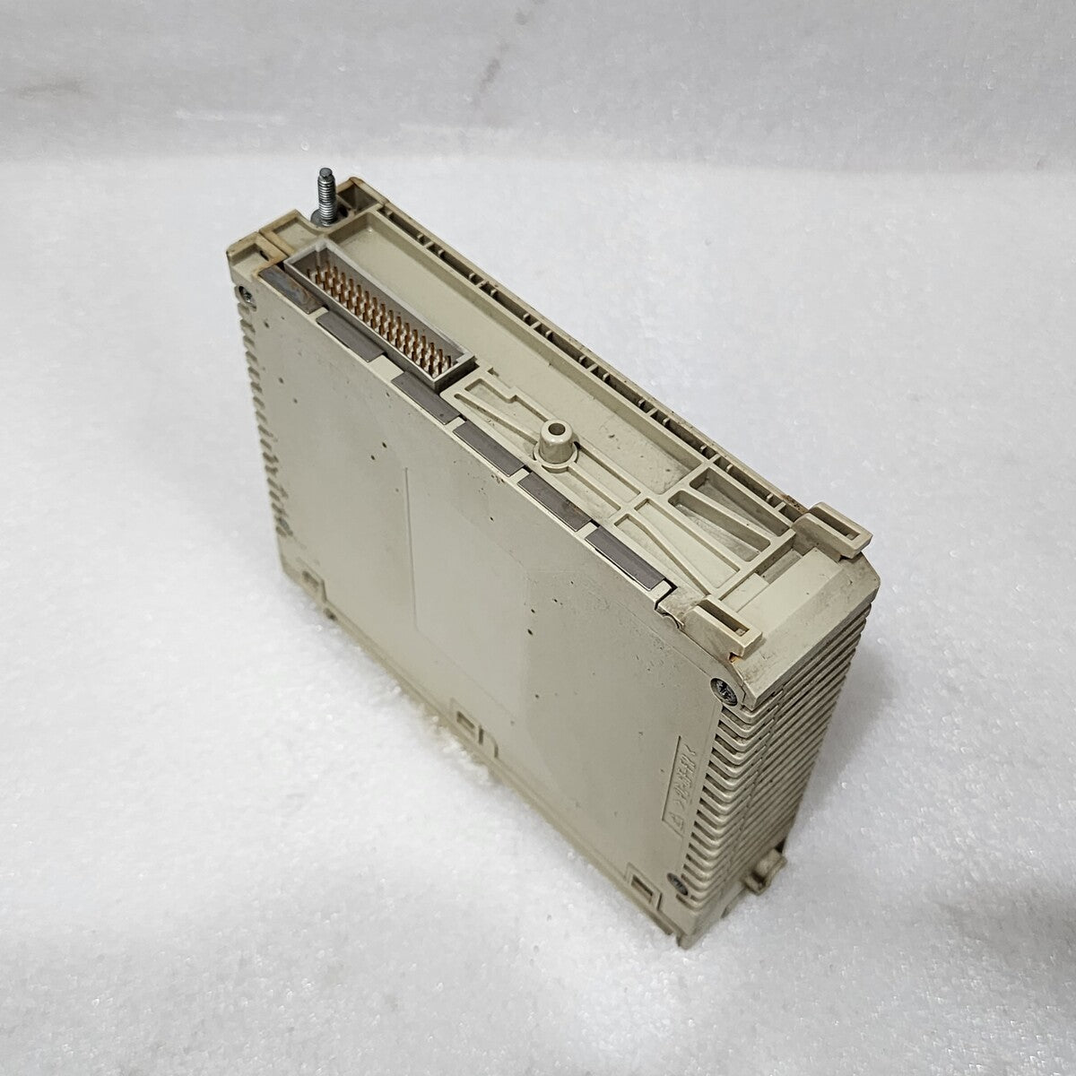 TSXPSY2600 100/240VAC 26W POWER SUPPLY