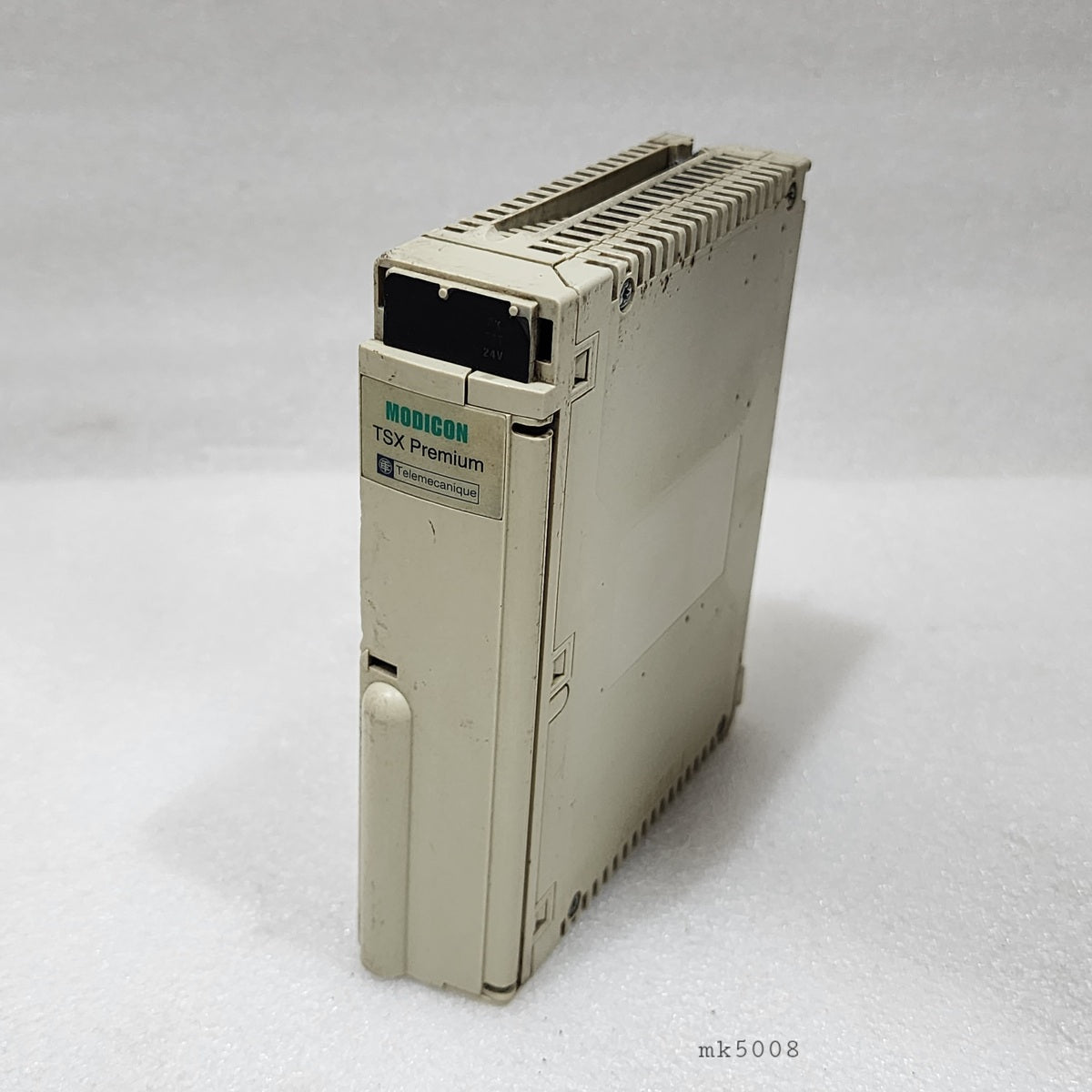TSXPSY2600 100/240VAC 26W POWER SUPPLY