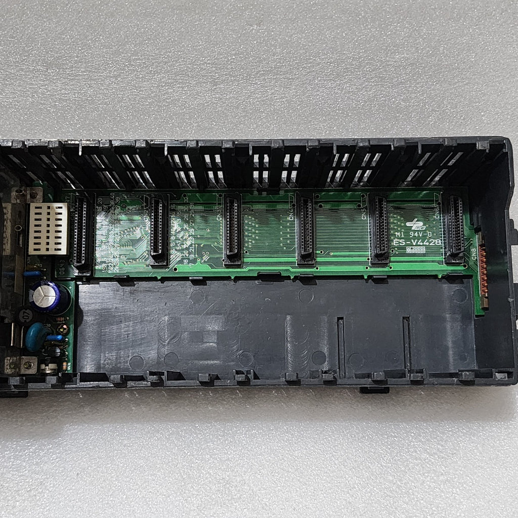 KOYO D2-06BDC1-1 DIRECT LOGICE 205 POWER SUPPLY WITH RACK