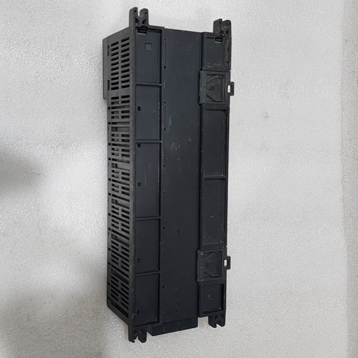KOYO D2-06BDC1-1 DIRECT LOGICE 205 POWER SUPPLY WITH RACK