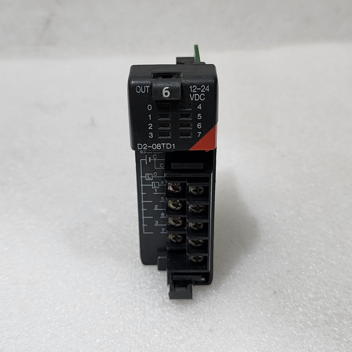 AUTOMATION DIRECT D2-08TD1 OUTPUT MODULE