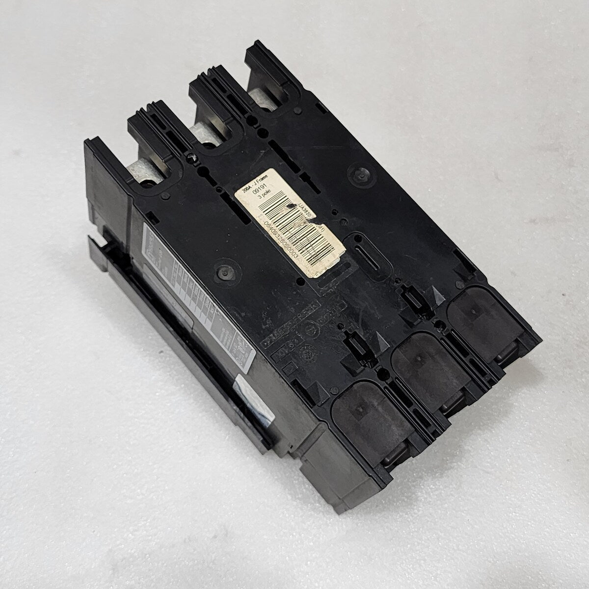 SQUARE D JJA36200 CIRCUIT BREAKER 200A JJ250 WITHOUT JAWS & PROTECTOR