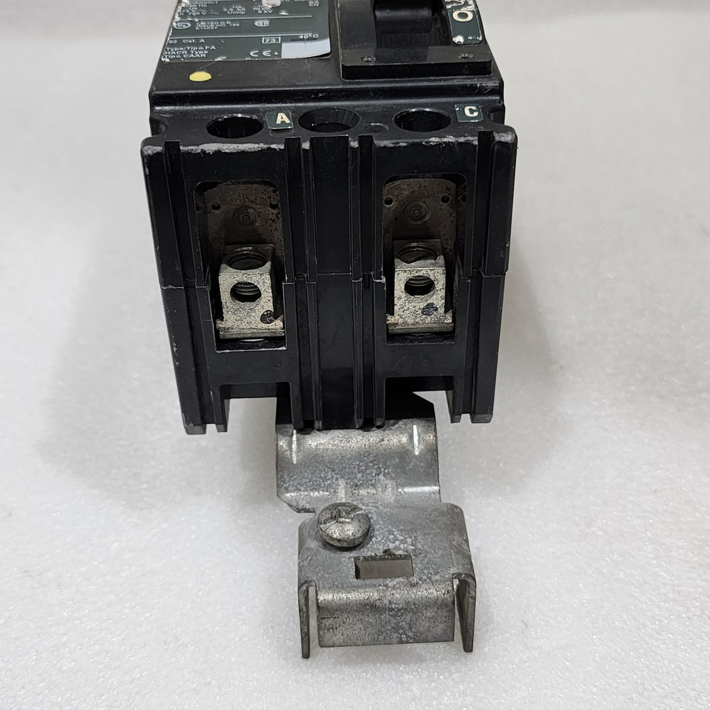 SQUARE D FA 15 A CIRCUIT BREAKER 15A FA26015AC FA/LA MOLDED CASE CIRCUIT BREAKER