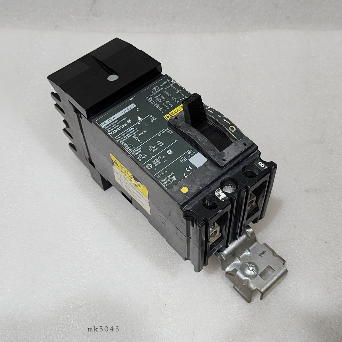 SQUARE D FA 15 A  CIRCUIT BREAKER 15A FA26015AB FA/LA MOLDED CASE CIRCUIT BREAKE