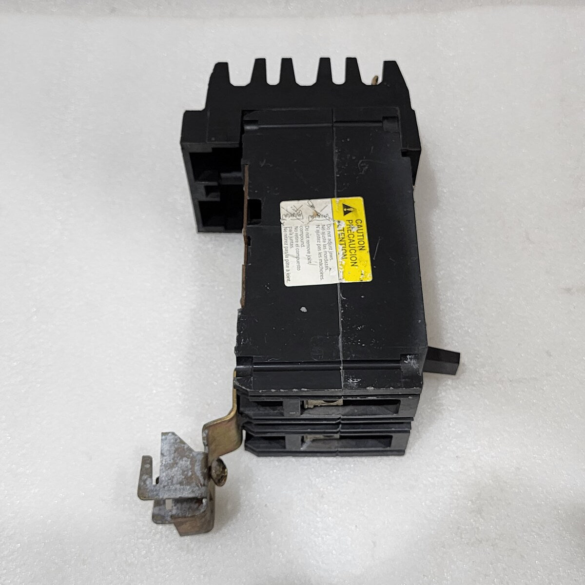SQUARE D FA24015AC FA/LA MOLDED CASE CIRCUIT BREAKER 15A