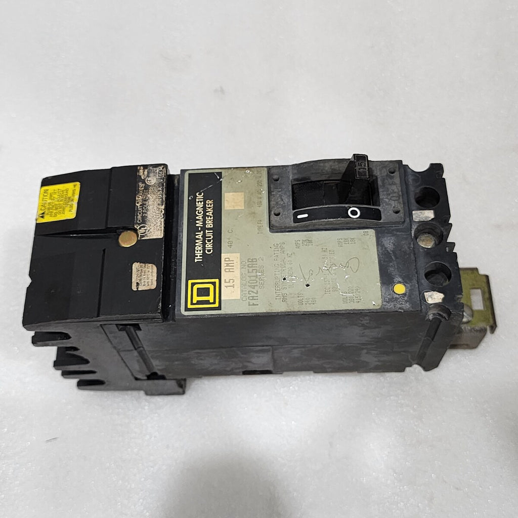 SQUARE D FA24015AB FA/LA MOLDED CASE CIRCUIT BREAKER 15A