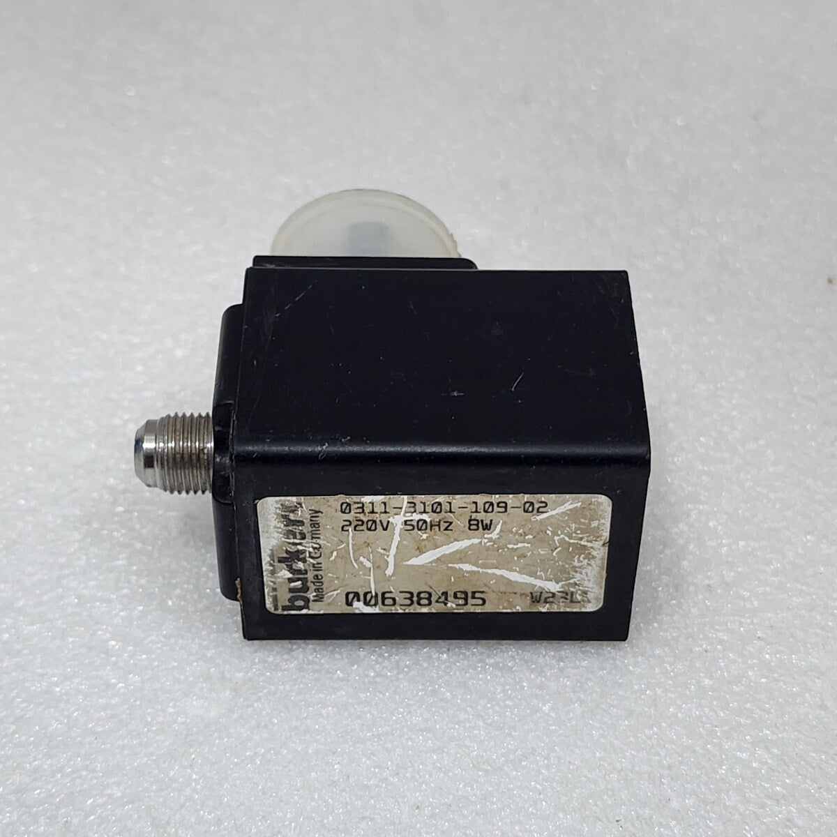 BURKERT 0311-3101-109-02 DIRECT ACTING 3/2 WAY PLUNGER VALVE 00638495