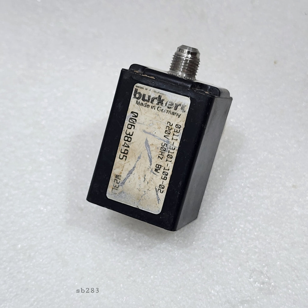 BURKERT 0311-3101-109-02 DIRECT ACTING 3/2 WAY PLUNGER VALVE 00638495