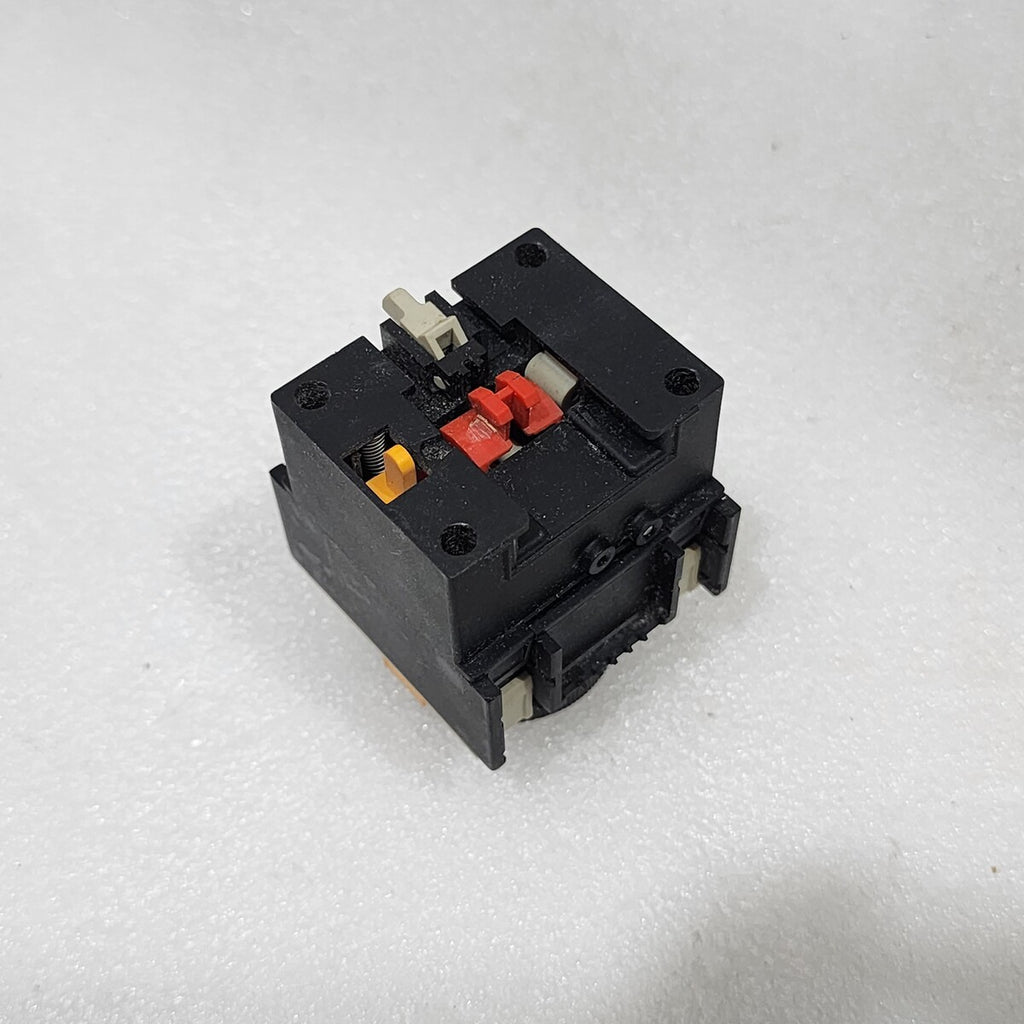 TELEMECANIQUE LA3 DR2 OFF DELAY TIMER RANGE 0.1-30S