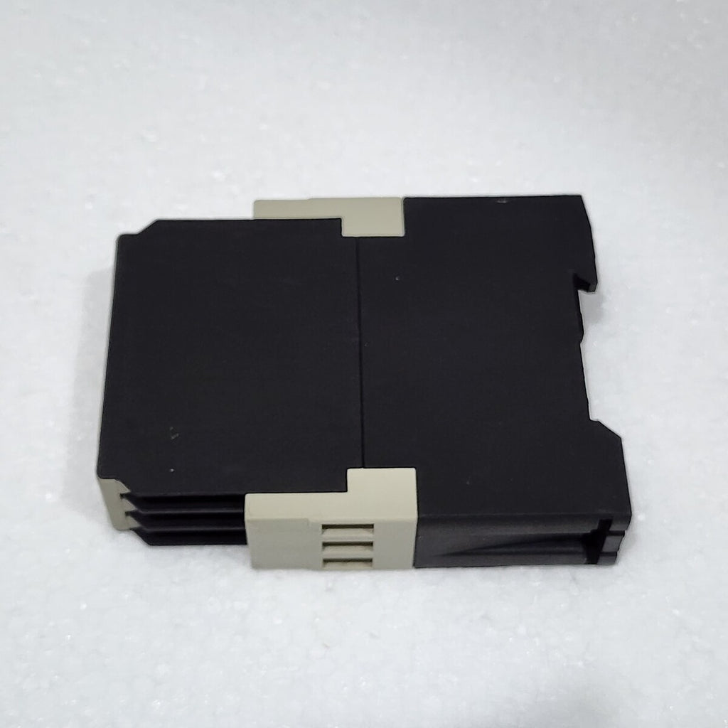SCHIELE VWS 2.430.132.01 ON SINGLE PULS TIMER 0.05S-300H 110-240V