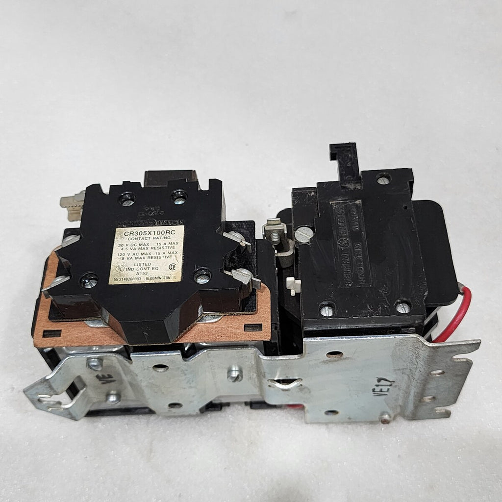 GENERAL ELECTRIC CR306A0 3-POLE MAGNETIC MOTOR STARTER CR305X100RC COIL 110-120V