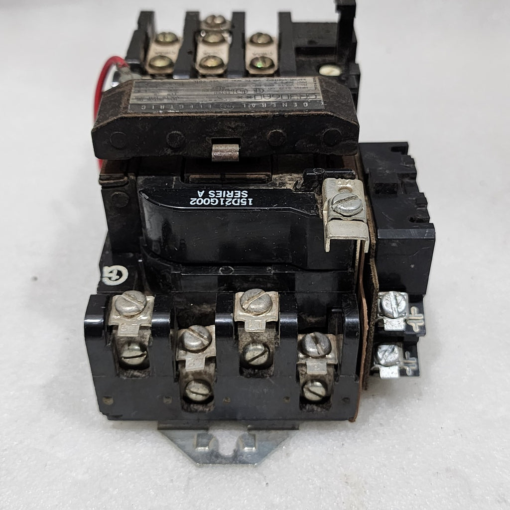GENERAL ELECTRIC CR306A0 3-POLE MAGNETIC MOTOR STARTER CR305X100RC COIL 110-120V