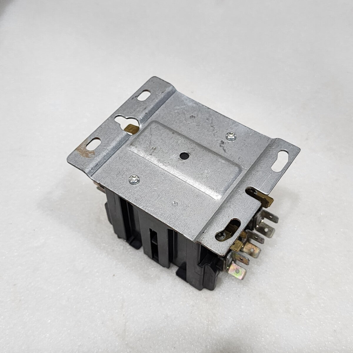 FURNAS 42CF35AFAXE GENERAL PURPOSE CONTACTOR HN53CD 115 COIL VOLTAGE 110-120V