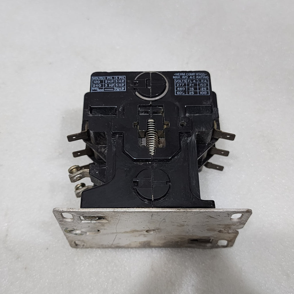 GOULD WESTMINSTER 2200 EB230AA CONTACTOR 30A COIL VOLTAGE 110-120V