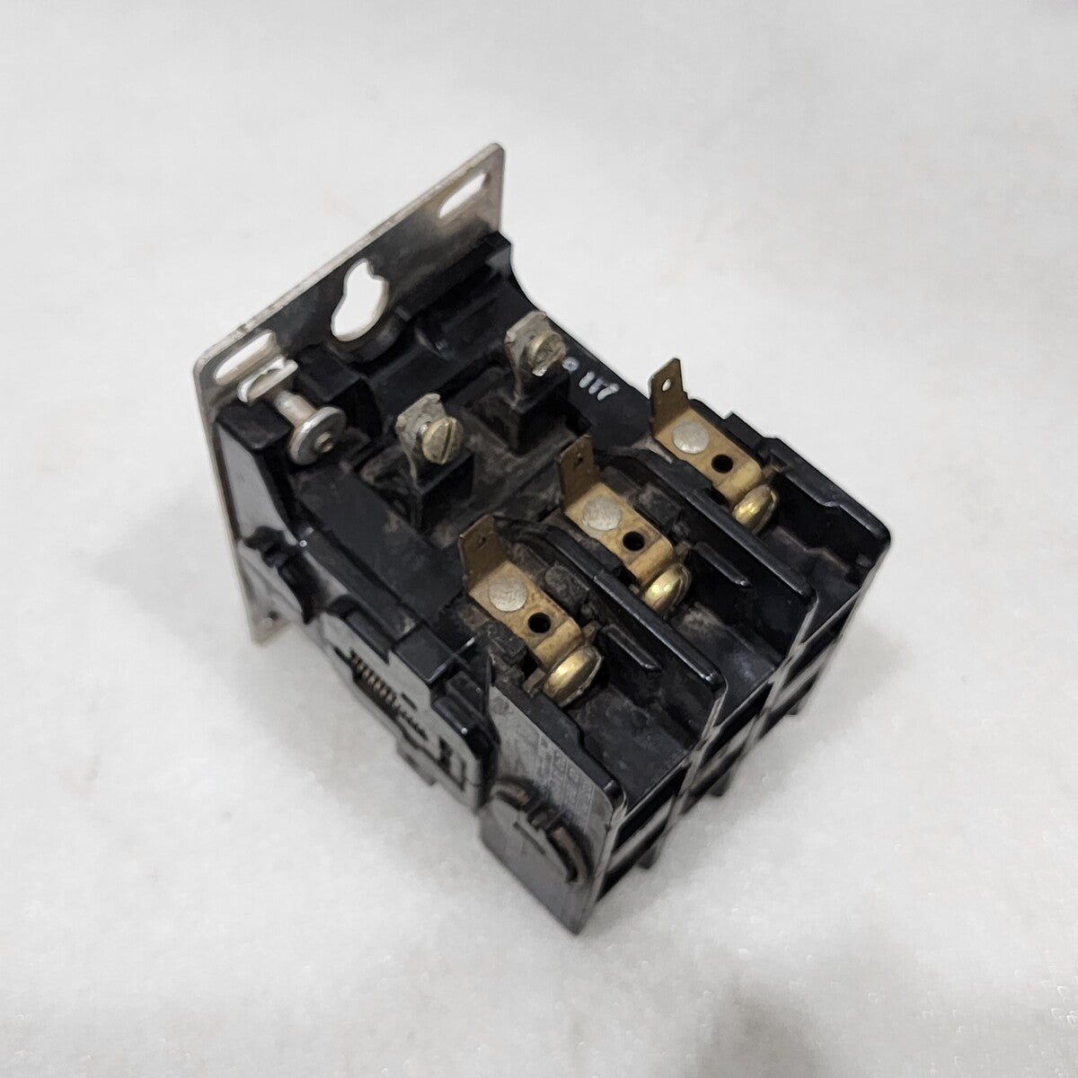 GOULD WESTMINSTER 2200 EB230AA CONTACTOR 30A COIL VOLTAGE 110-120V