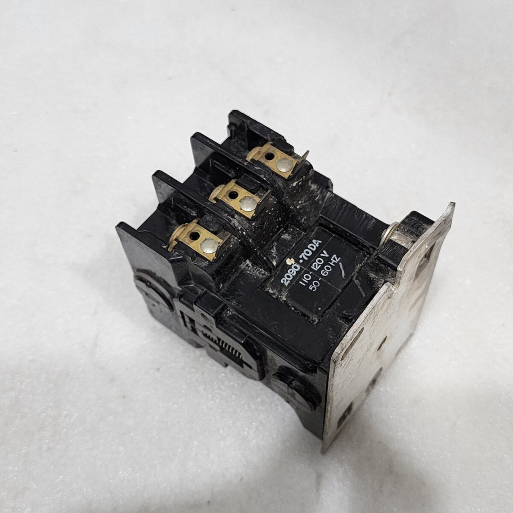 GOULD WESTMINSTER 2200 EB230AA CONTACTOR 30A COIL VOLTAGE 110-120V