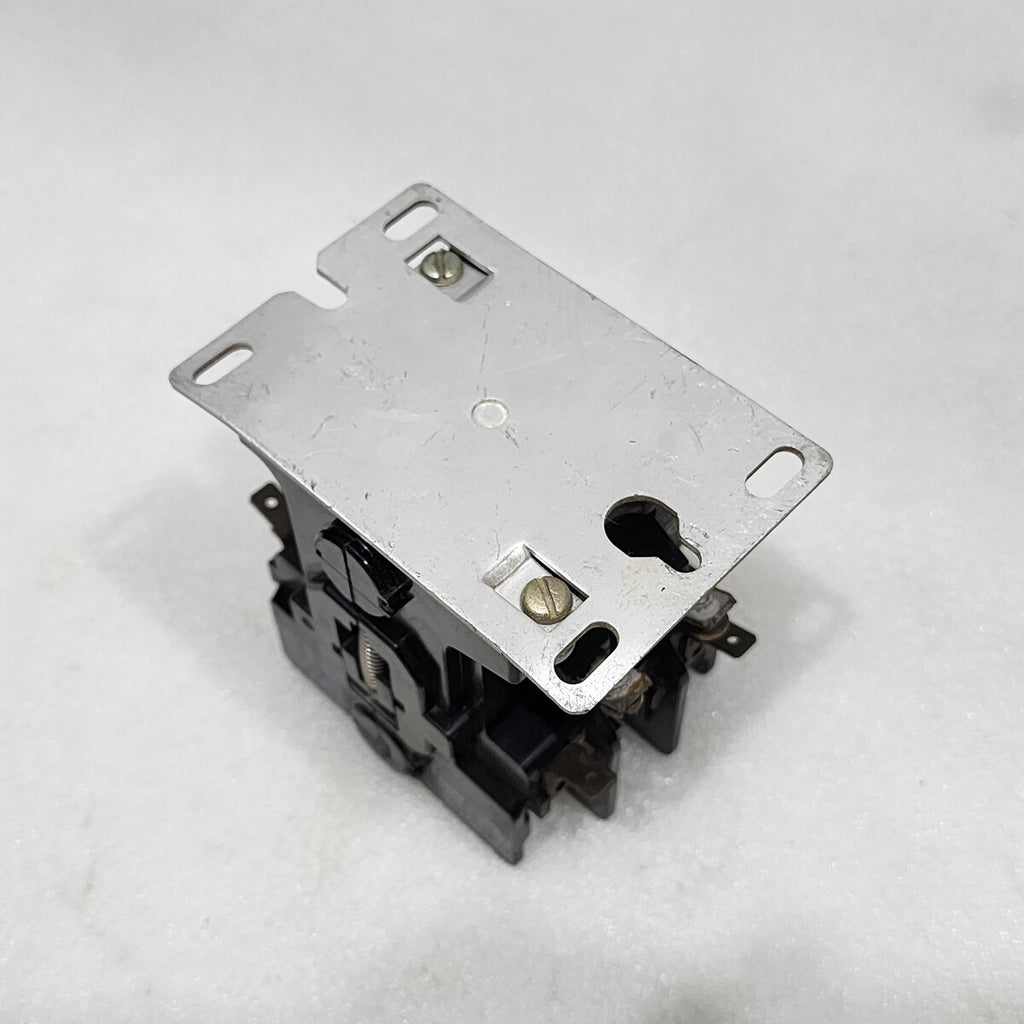 GOULD WESTMINSTER 2200 EB220AA MAGNETIC CONTACTOR 30A COIL VOLTAGE 110-120V