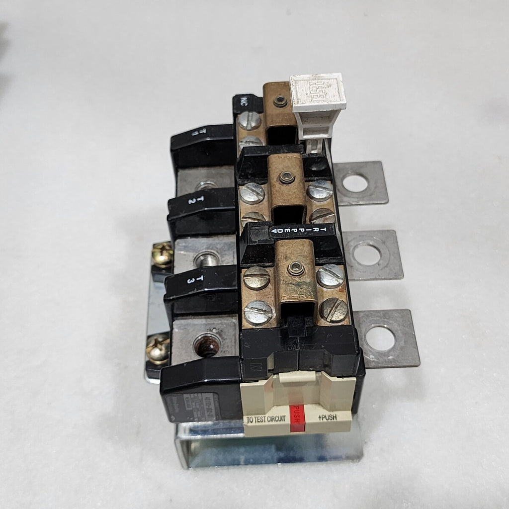ALLEN BRADLEY CAT 40185-802-01 3-POLE OVERLOAD RELAY KIT SIZE 4 120-600VAC