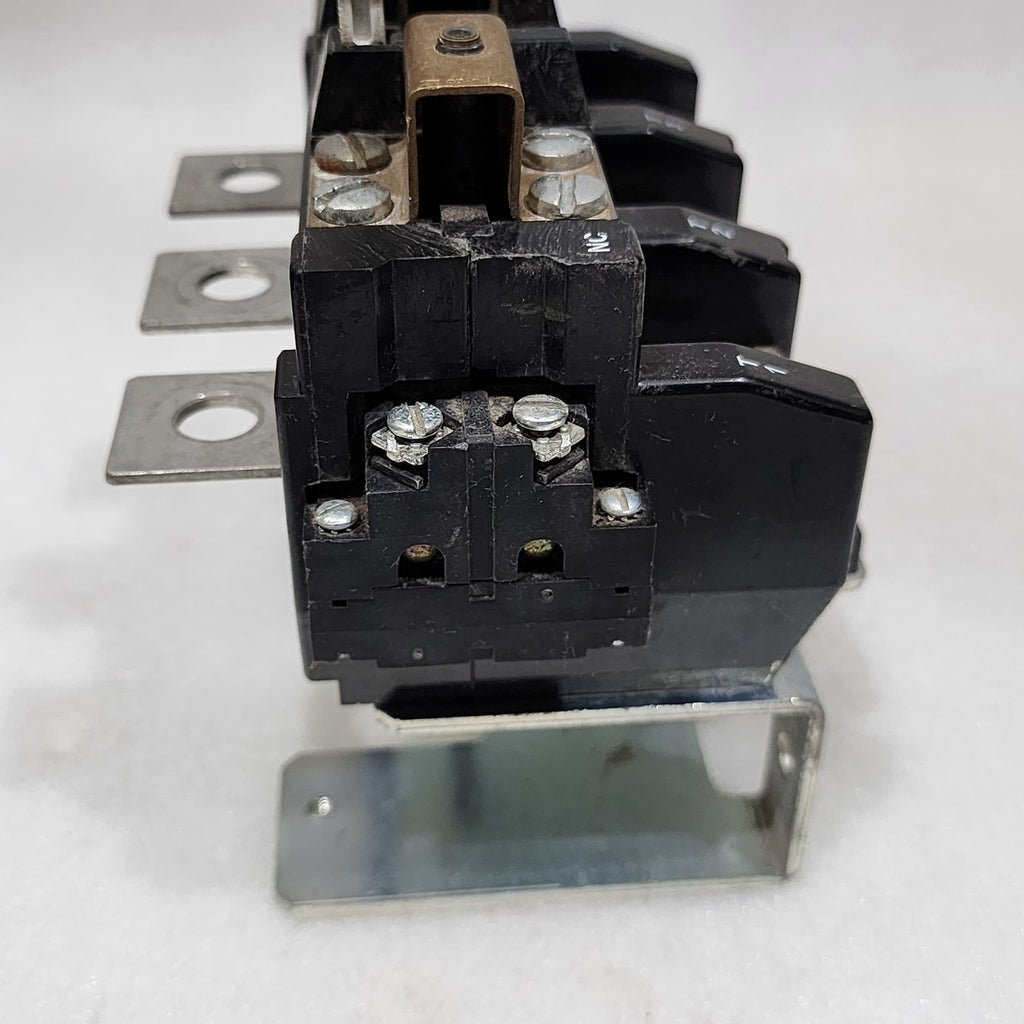 ALLEN BRADLEY CAT 40185-802-01 3-POLE OVERLOAD RELAY KIT SIZE 4 120-600VAC