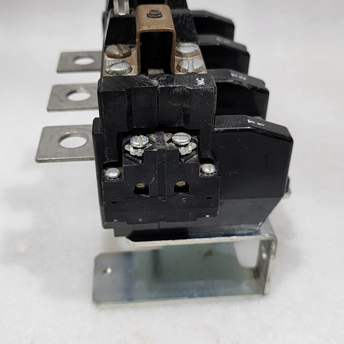 ALLEN BRADLEY CAT 40185-802-01 3-POLE OVERLOAD RELAY KIT SIZE 4 120-600VAC
