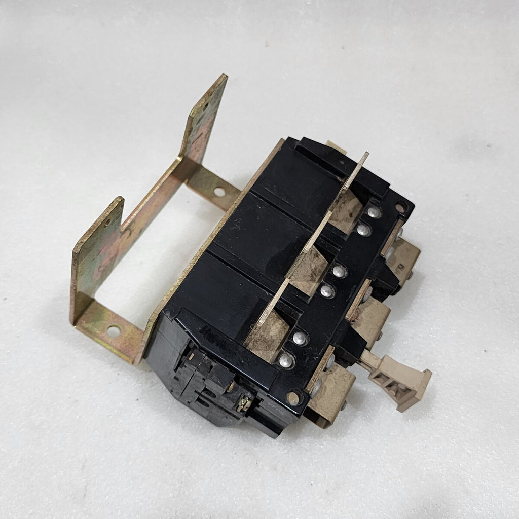 ALLEN BRADLEY CAT 592-EOW16 OVERLOAD RELAY SER A