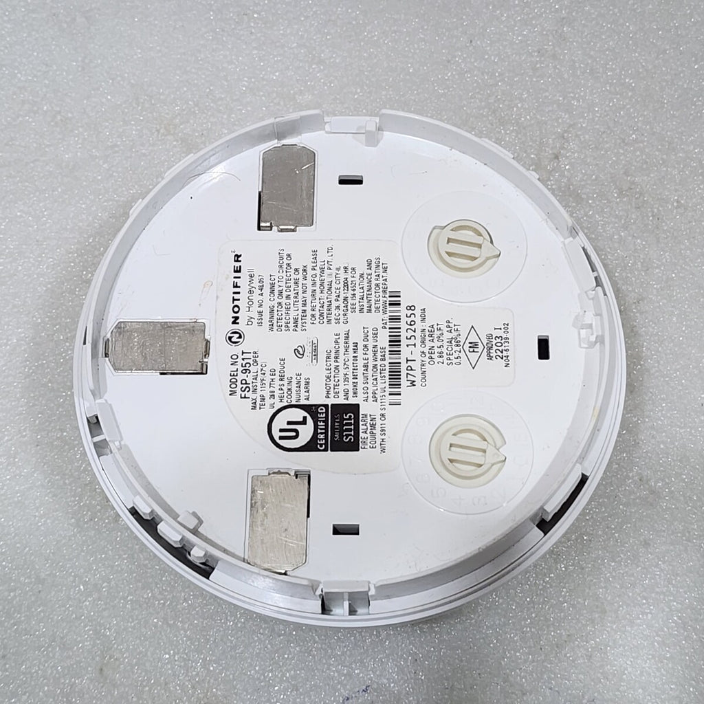 2 X HONEYWELL NOTIFIER FSP-951T SMOKE DETECTOR LOT OF 2 UNIT