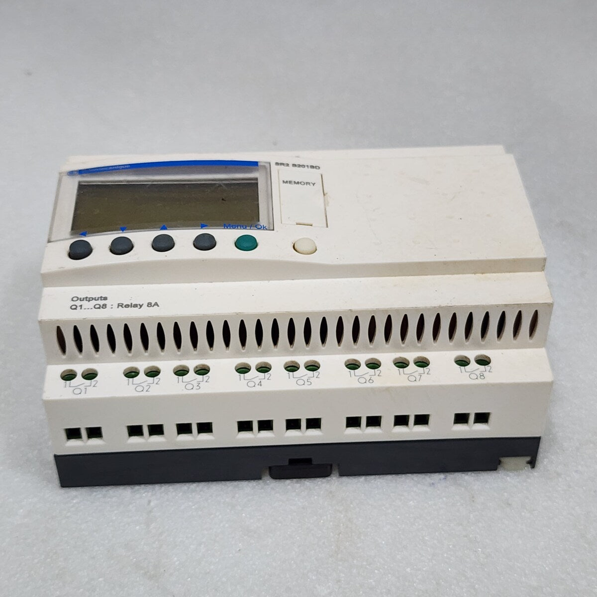 SR2 B201BD COMPACT SMART RELAY ZELIO LOGIC