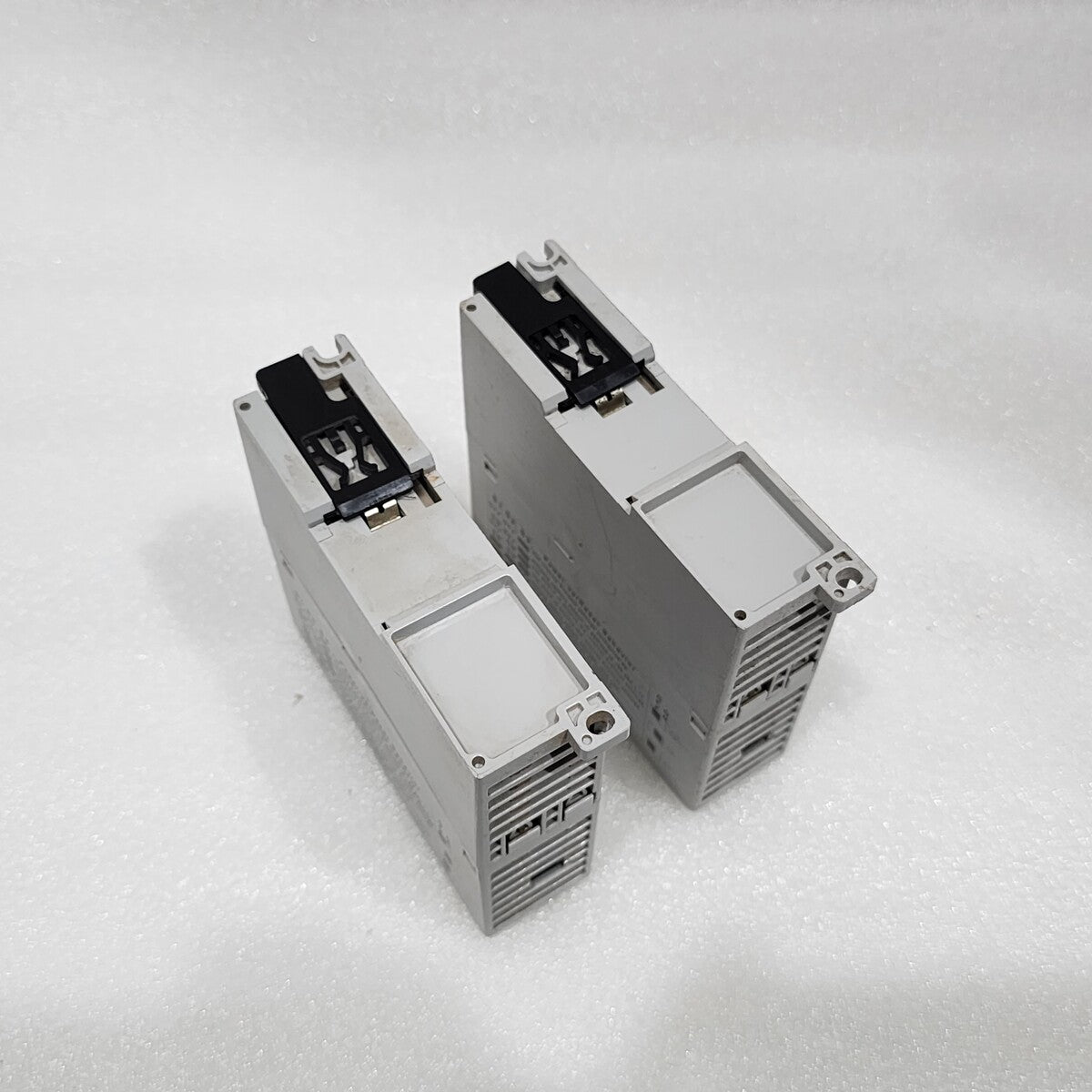 2 X ALLEN BRADLEY CAT 1783-ETAP SWITCH 23911 FOR PARTS NOT WORKING LOT OF 2 PC