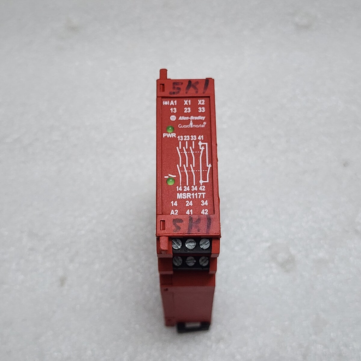ALLEN BRADLEY CAT 1762-IQ16 DC INPUT MODULE