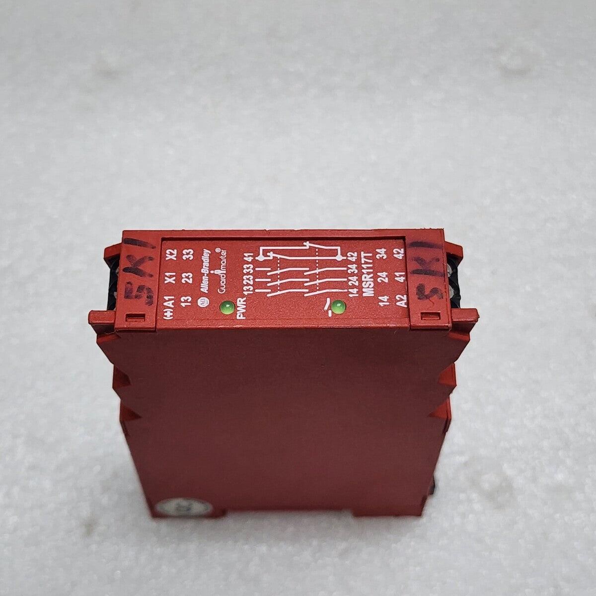 ALLEN BRADLEY CAT 1762-IQ16 DC INPUT MODULE