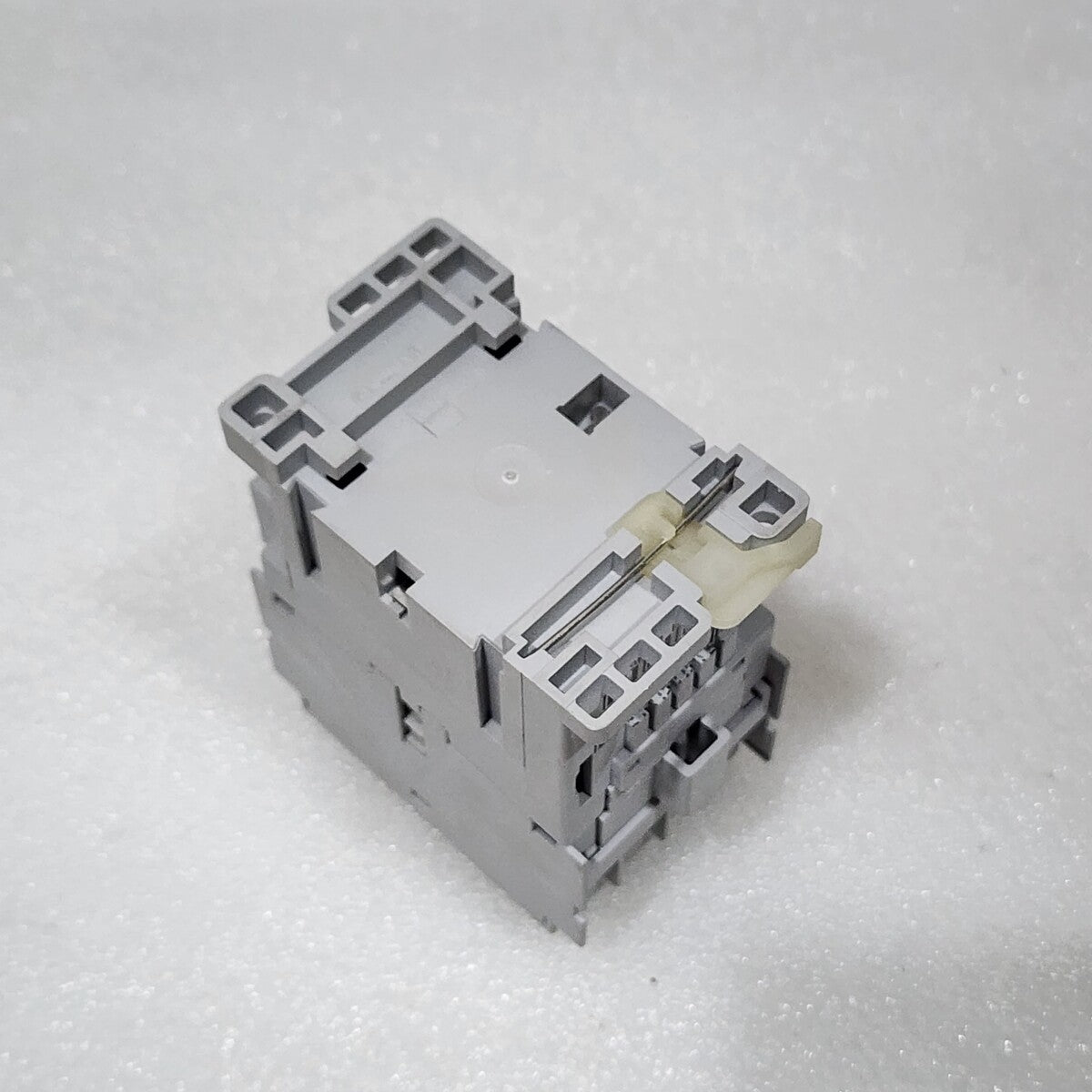 ALLEN BRADLEY CAT 100-C12-10 SER A MAGNETIC CONTACTOR COIL VOLTAGE 48V