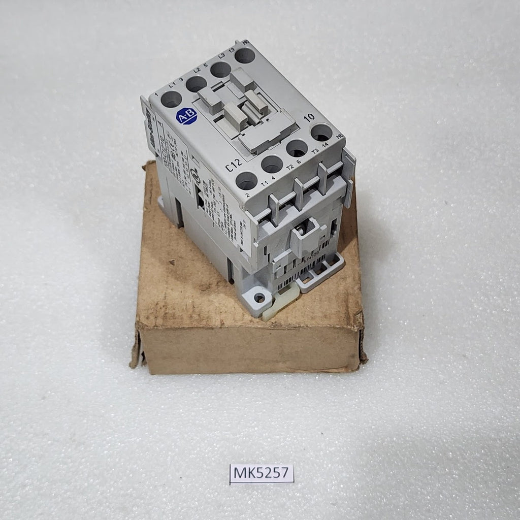 ALLEN BRADLEY CAT 100-C12-10 SER A MAGNETIC CONTACTOR COIL VOLTAGE 48V