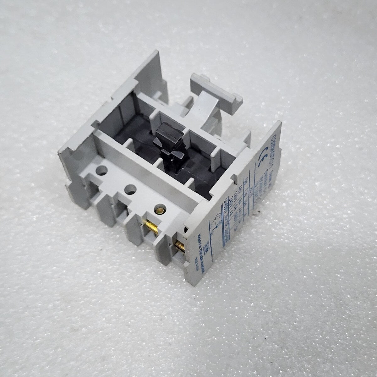 BCH CUTLER HAMMER C320KGTC11 CONTACTOR