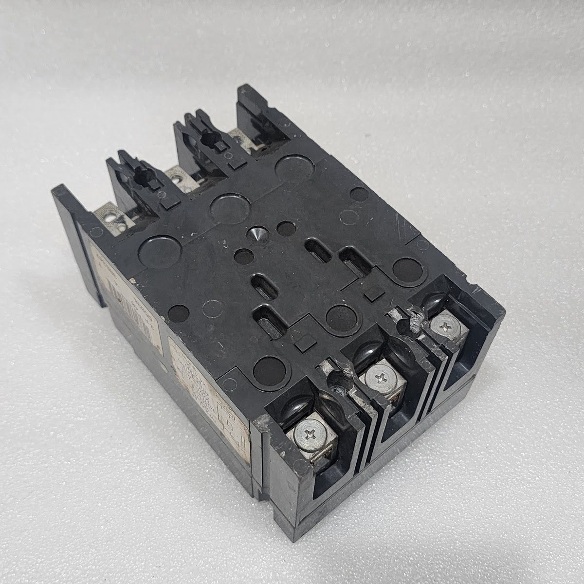 GE TED136040 3-POLE CIRCUIT BREAKER 40A GENERAL ELECTRIC