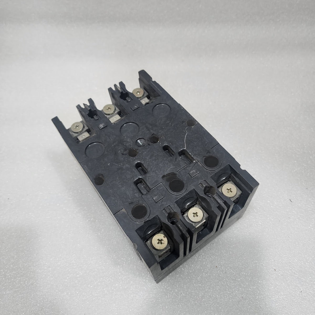 GE THED136025 3-POLE CIRCUIT BREAKER 25A GENERAL ELECTRIC