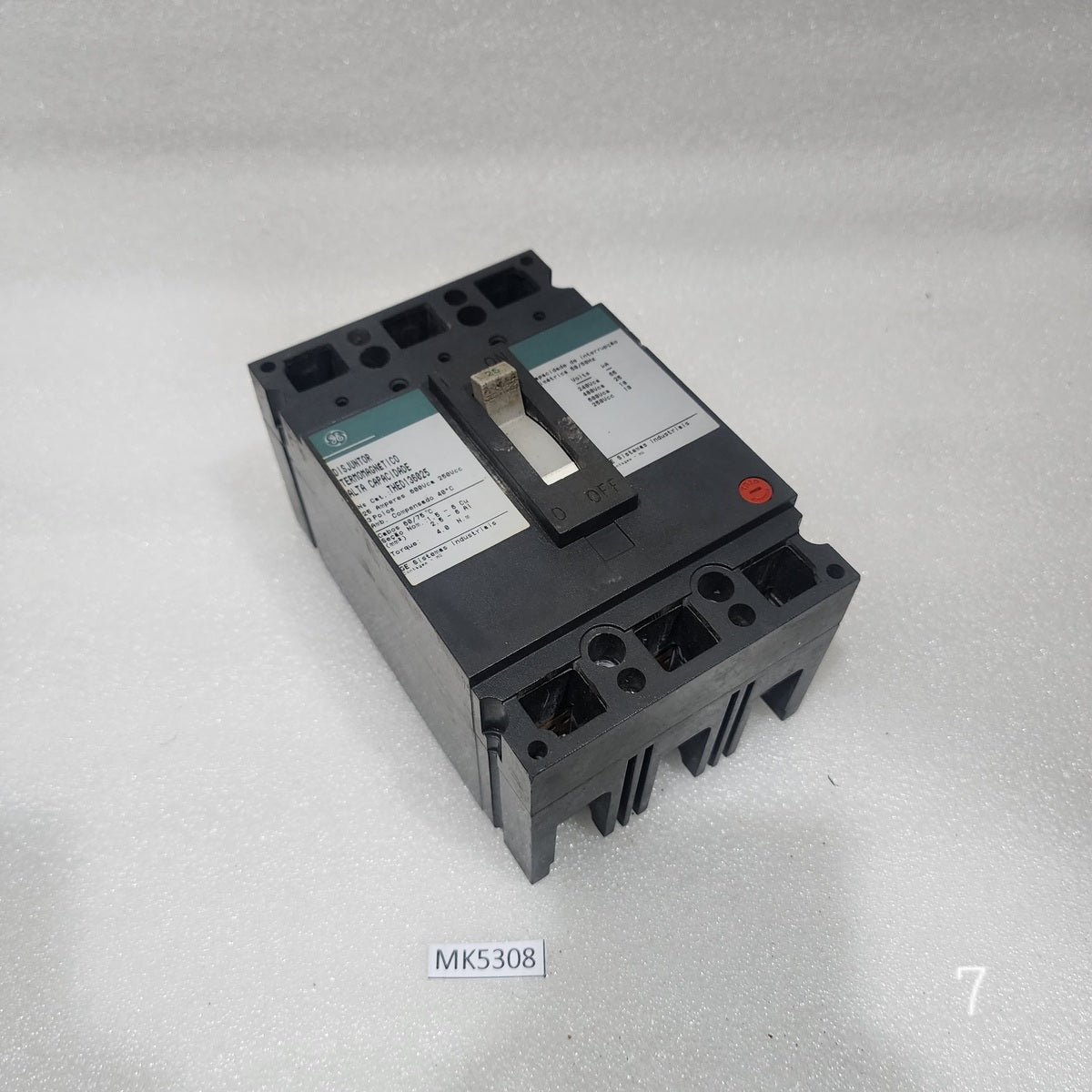GE THED136025 3-POLE CIRCUIT BREAKER 25A GENERAL ELECTRIC