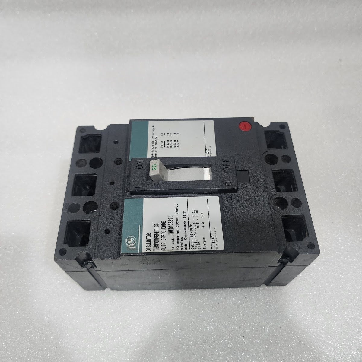 GE THED136020 3-POLE CIRCUIT BREAKER 20A GENERAL ELECTRIC
