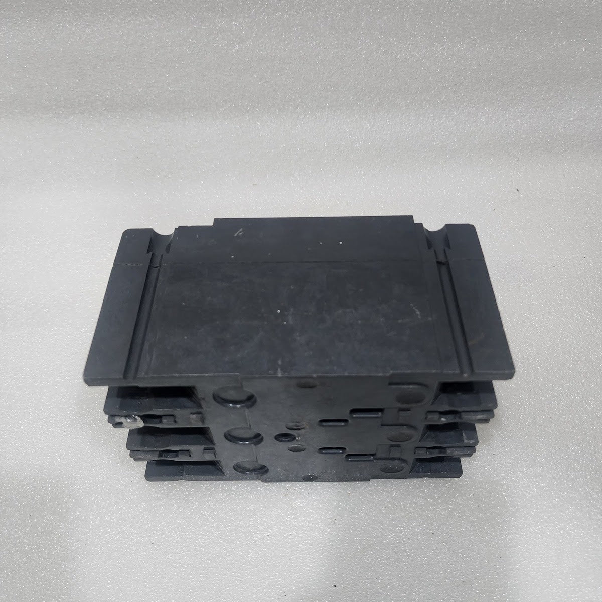 GE THED136020 3-POLE CIRCUIT BREAKER 20A GENERAL ELECTRIC